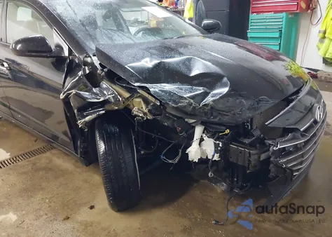 2020 Hyundai Elantra Sel из США, поврежденный, VIN 5NPD84LF4LH628572